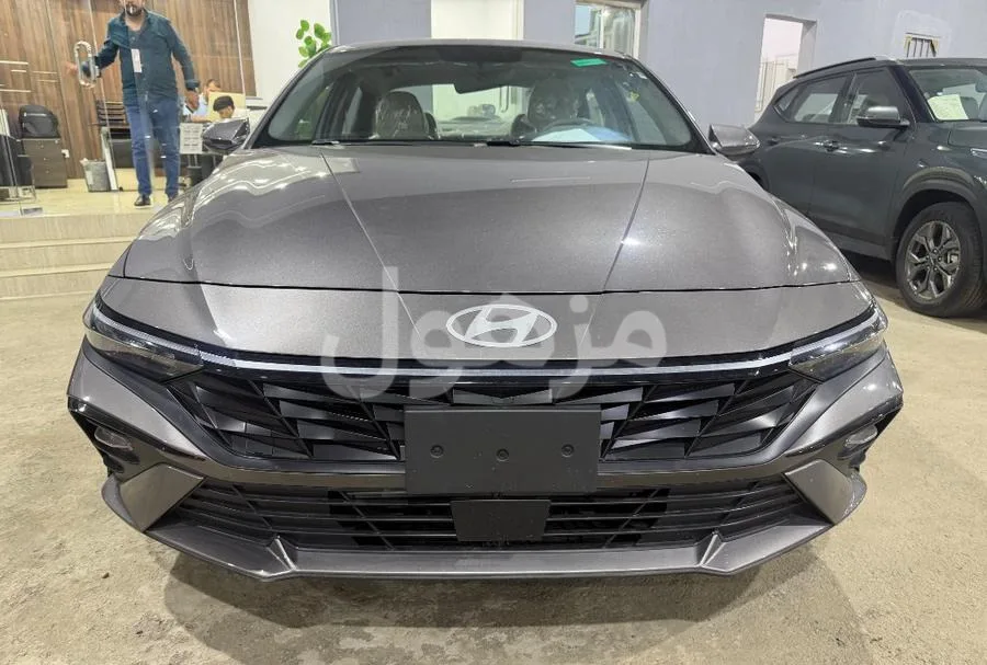 Hyundai Elantra Smart 2026, New, Automatic - Jeddah