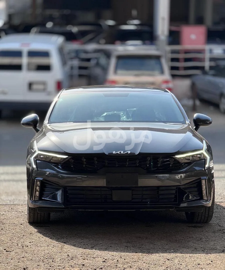 Kia K5 standard upgraded without panorama model 2026 lowest prices