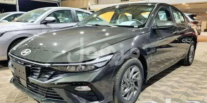 Hyundai Elantra 2026 Smart, New, Rear Camera, Sensors - Jeddah