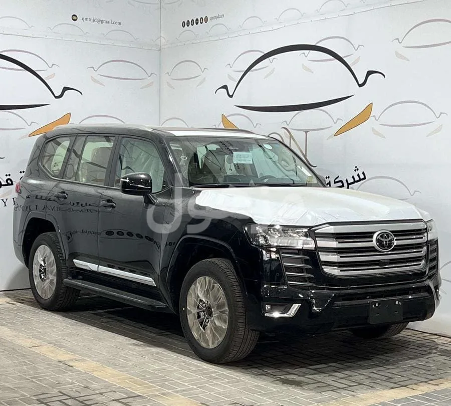 تويوتا لاندكروزر GXR 2026 بنزين تماتيك 7 ركاب - الرياض