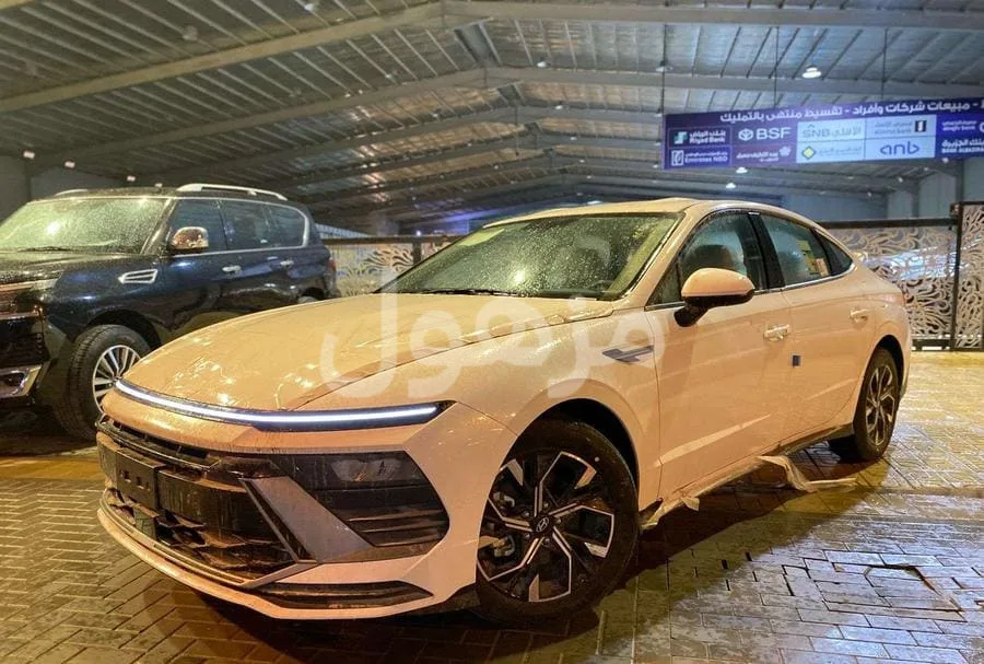 Hyundai Sonata 2026, White, Saudi Dealer - Riyadh