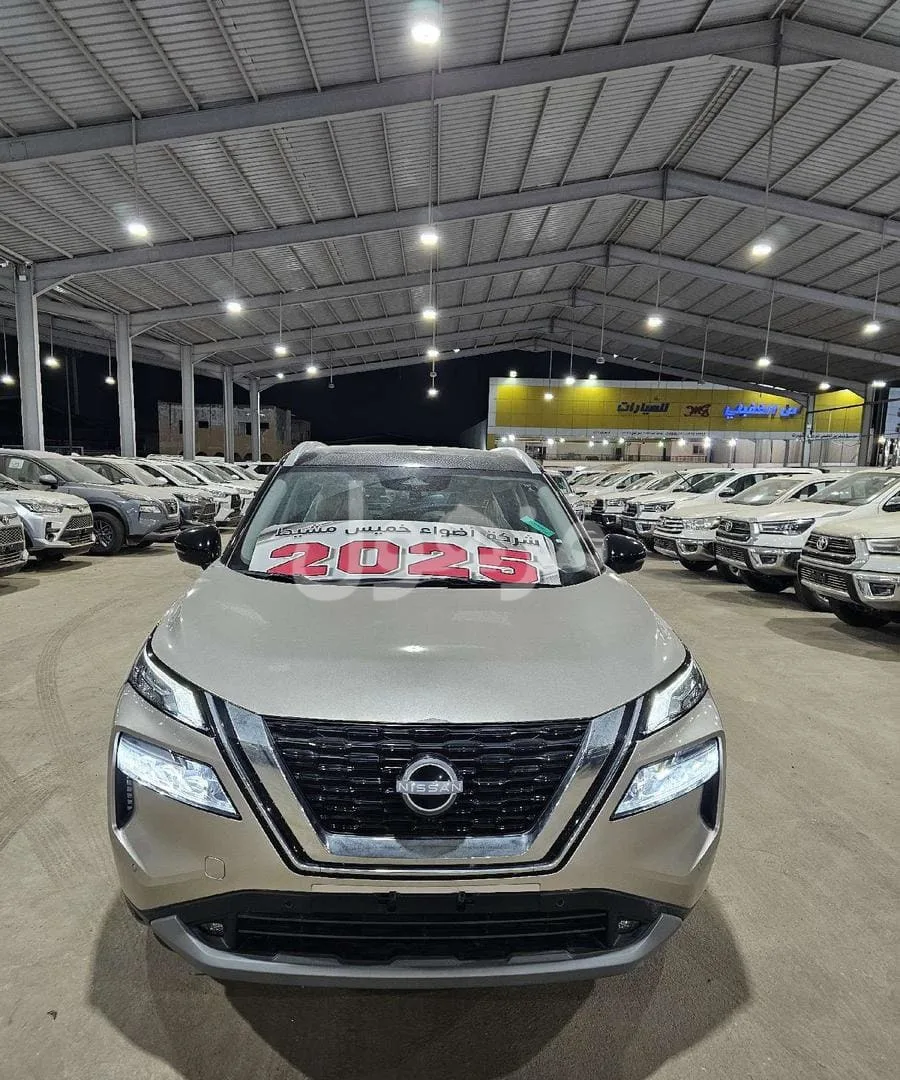 Nissan X Trail 2025, 7 Seater, SV, Panoramic Roof, 4WD - Dammam