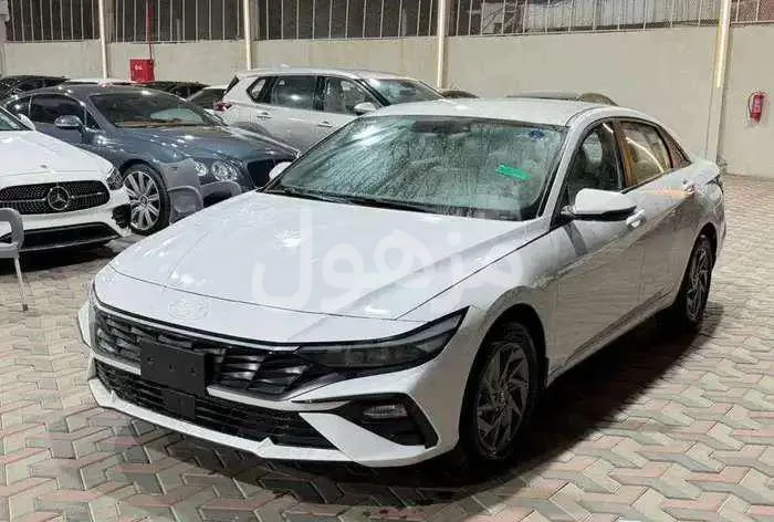 Hyundai Elantra 2026 Smart Plus, Screen, Camera, Cruise Control - Jeddah