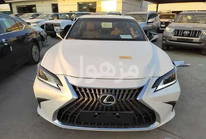 Lexus ES250 2025, New, Petrol, Automatic - Al Khobar