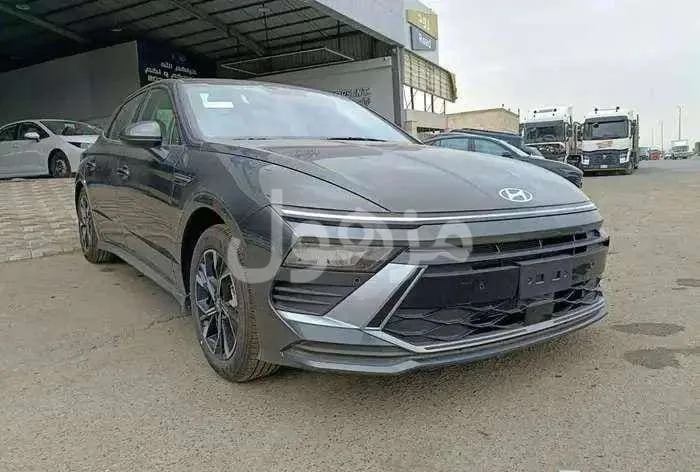 هيونداي سوناتا 2026 جديدة كاميرا خلفية حساسات - جدة
