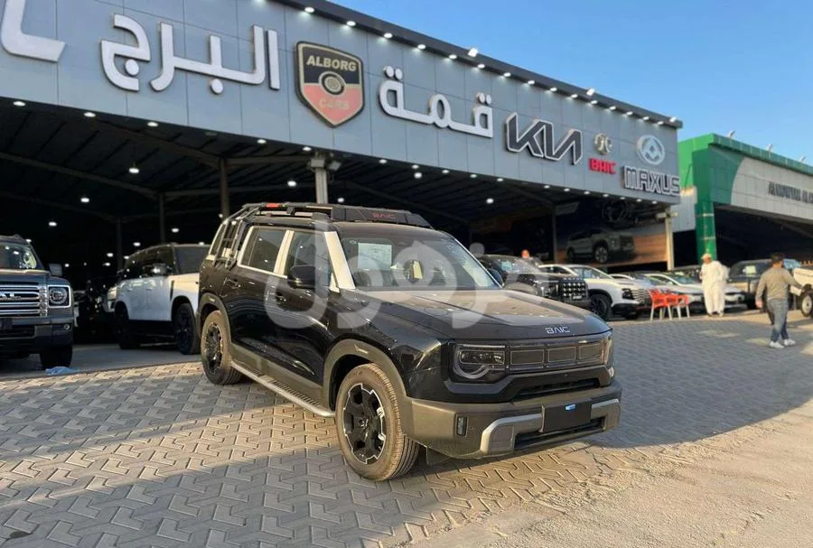 Baic BJ40 C 2025, Hybrid, Remote Start, Power Tailgate - Dammam