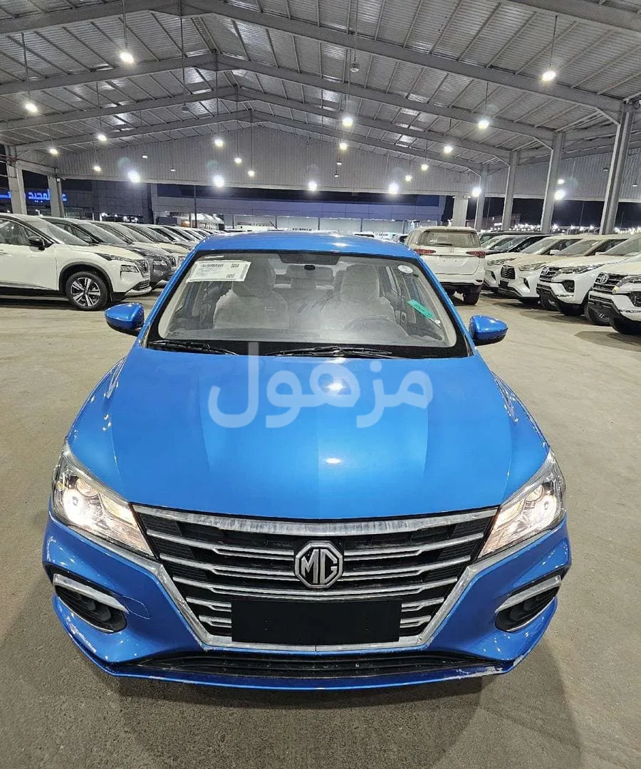 MG 5 standard 2025 cash and installments