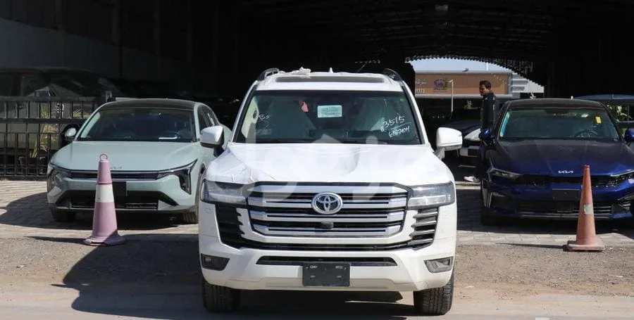 Toyota Land Cruiser GXR2 2026, Saudi, Dual Range 4WD, Diff Lock - Riyadh