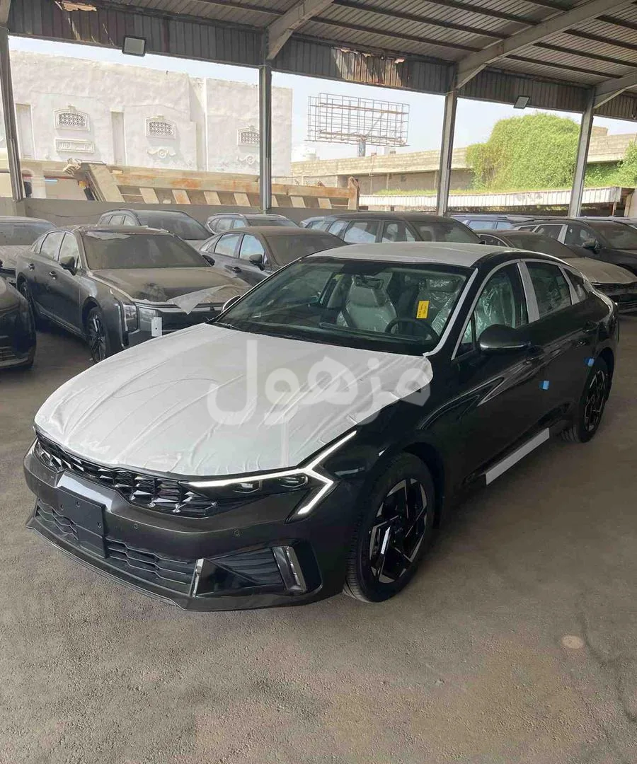 Kia K5 2026, Petrol, Panoramic Roof, Leather, CarPlay - Jeddah