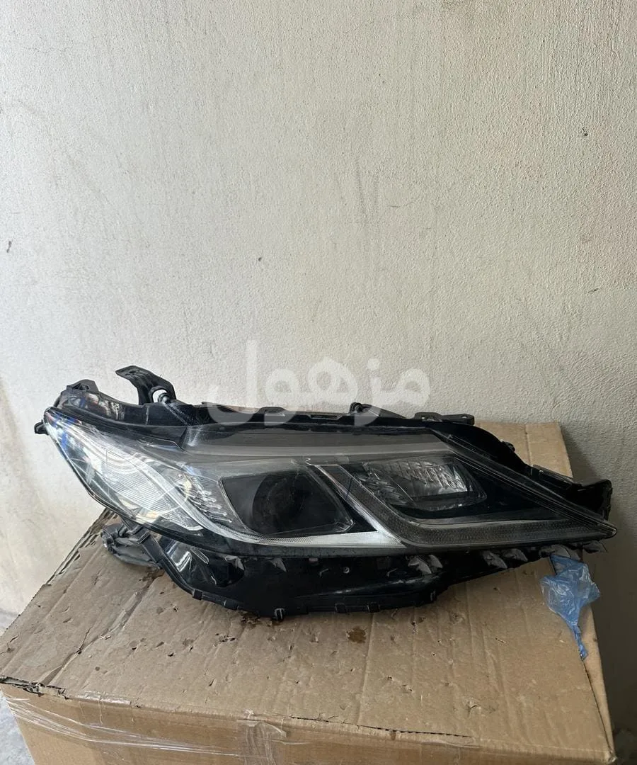 Right headlight for Camry 2021-2022-2023-2024 original from the dealer