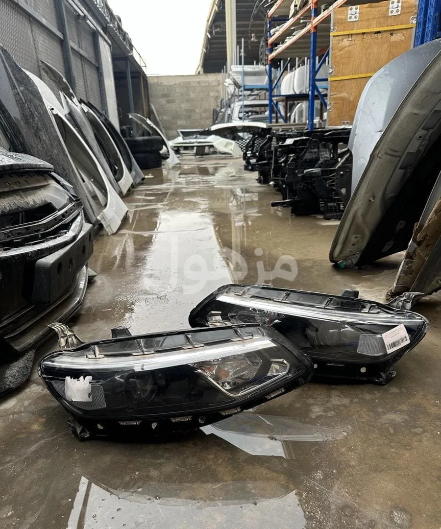 Malibu 2017-2018 headlights, genuine.