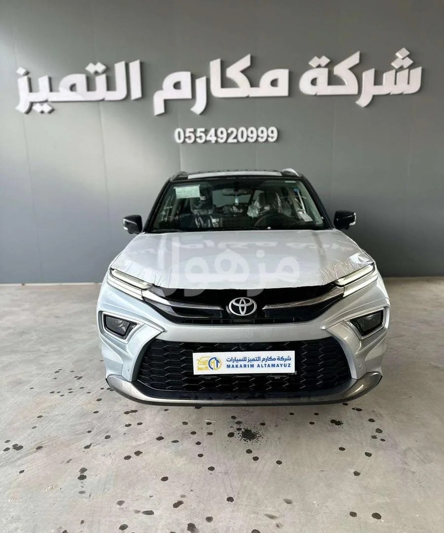 Toyota Urban Cruiser 2026 full option cash _ installments silver color