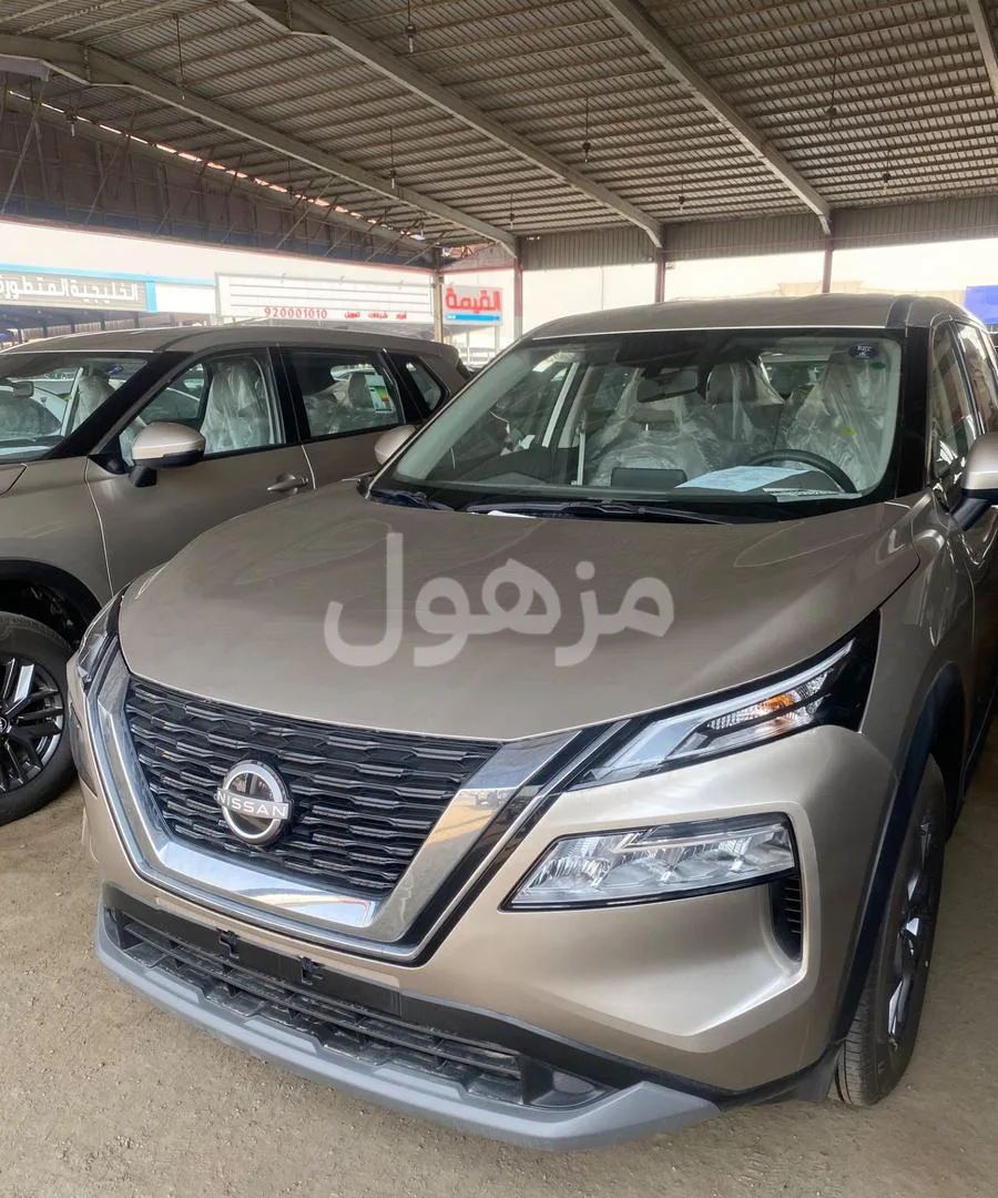 Nissan X-Trail standard model 26 without 4x4, cash and installments