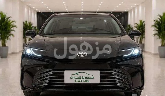 تويوتا كامري E-PLUS هايبرد 2026 جديد تماتيك - الرياض