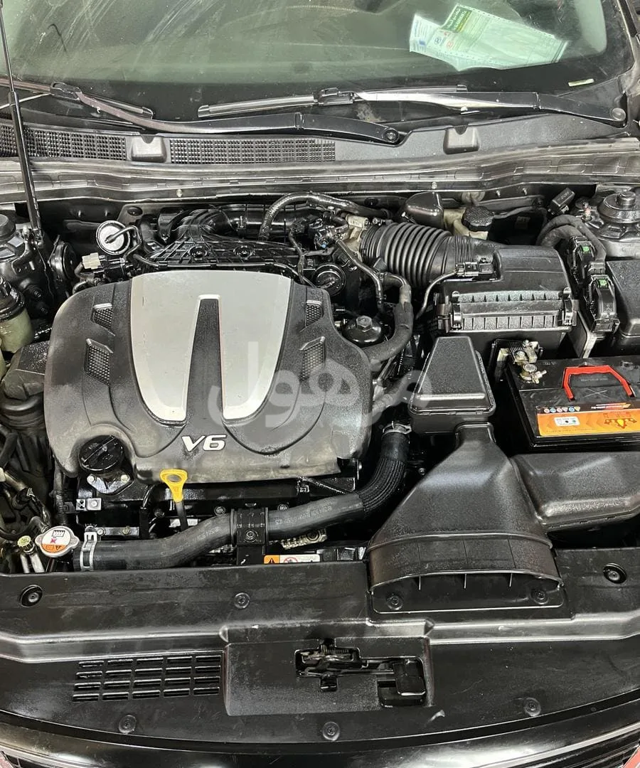 Santa Fe Azera engine, one-year warranty.