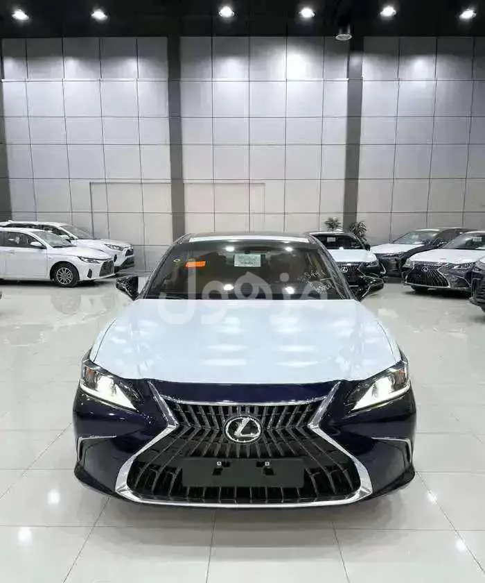 لكزس ES 250 2025 وكالة سعودي فتحة سقف - الرياض