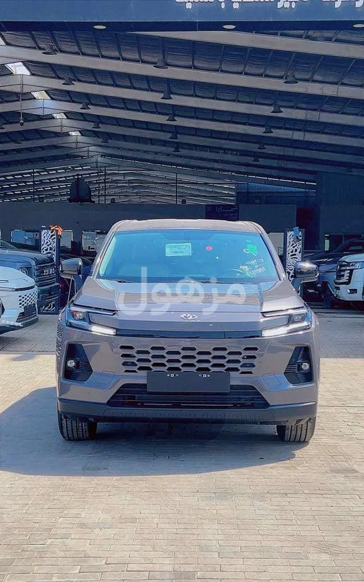 Toyota RAV4 2026, Standard, 4WD, Saudi - Riyadh