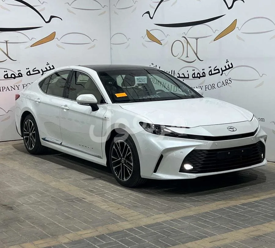 Toyota Camry LE Hybrid 2026, New, Panoramic Roof - Riyadh