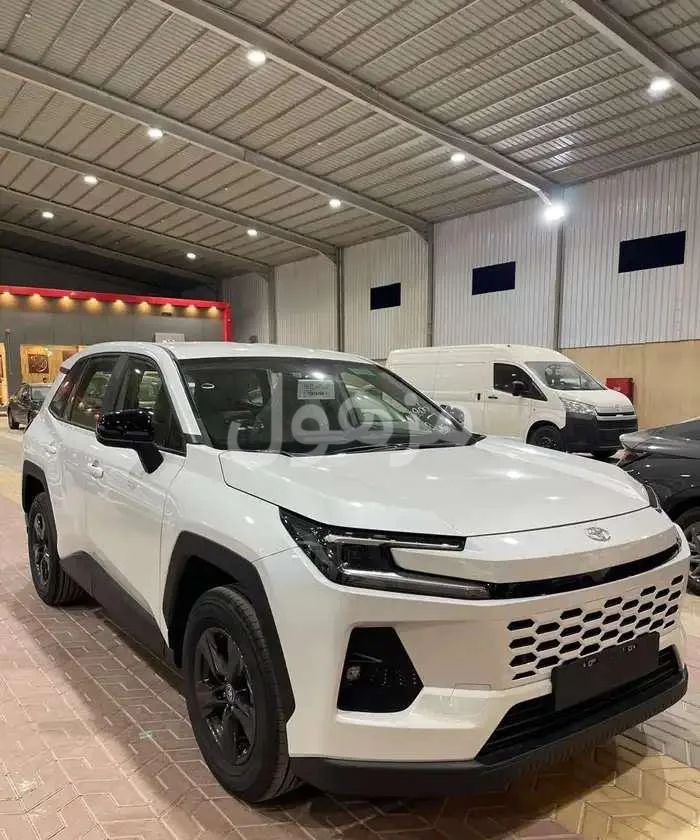 تويوتا راف فور 2026 جديد بنزين تماتيك CVT - الرياض