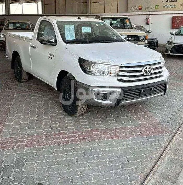 تويوتا هايلوكس غمارة GL 2.8 ديزل 2026 قير عادي - الرياض