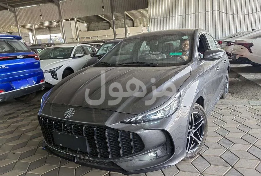 ام جي جي تي 2026 مصابيح LED وكاميرا وحساسات - جدة