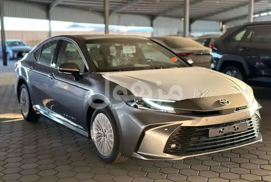 Toyota Camry 2026 LE, 8-Speed Automatic, Petrol - Jeddah