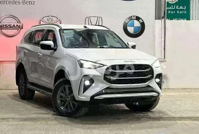 ايسوزو MUX 2026 فل كامل دبل ديزل تماتيك - الرياض