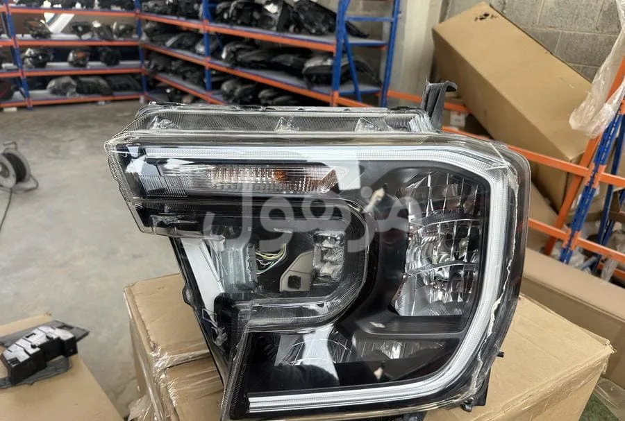 Original left headlight for Ranger Everest, dealer, 2022-2023-2024-2025-2026