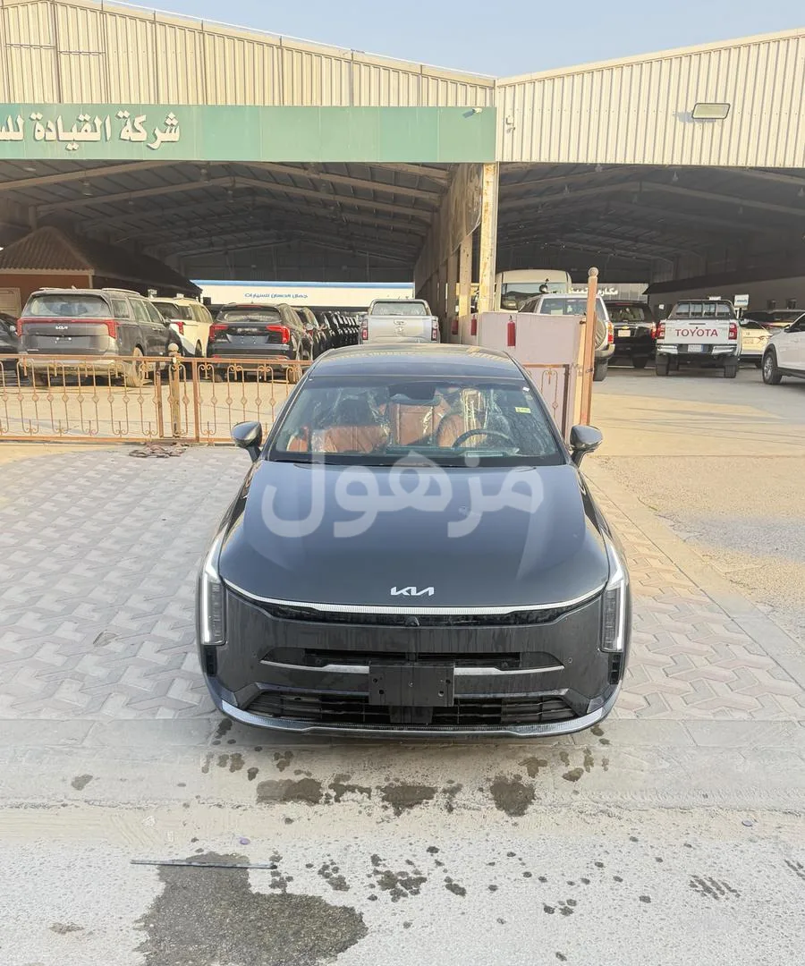 كيا K8 2026 فل كامل شاشات مريديان - الدمام