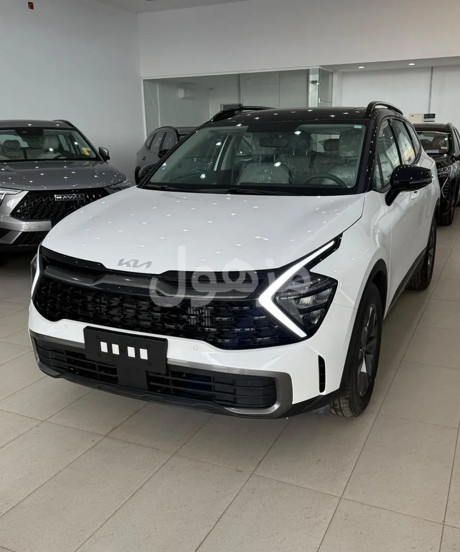 Kia Sportage 2026, Mid Option, Rear Camera, Front and Rear Sensors