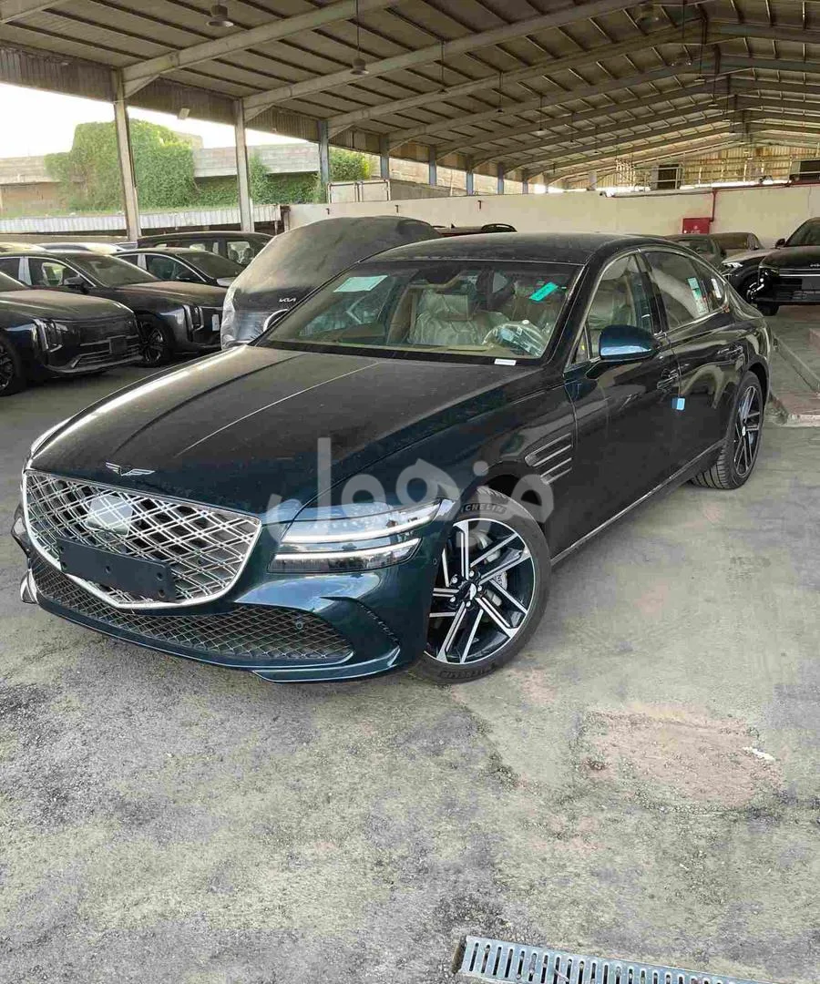 Genesis G80 2026 Platinum, 27-inch Display - Jeddah
