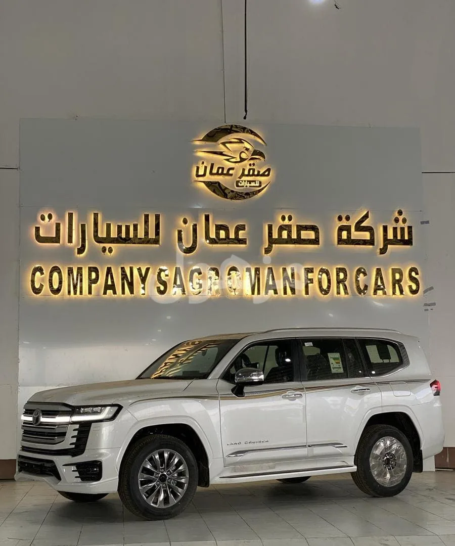 تويوتا لاندكروزر 2026 VXR-Z شاشات وحساسات - احد رفيده