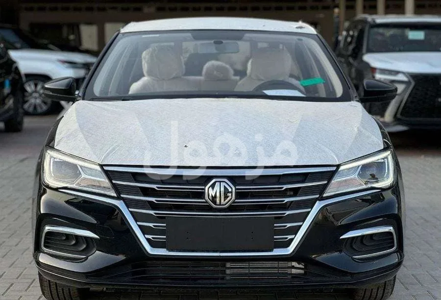 ام جي MG5 ستاندر 2025