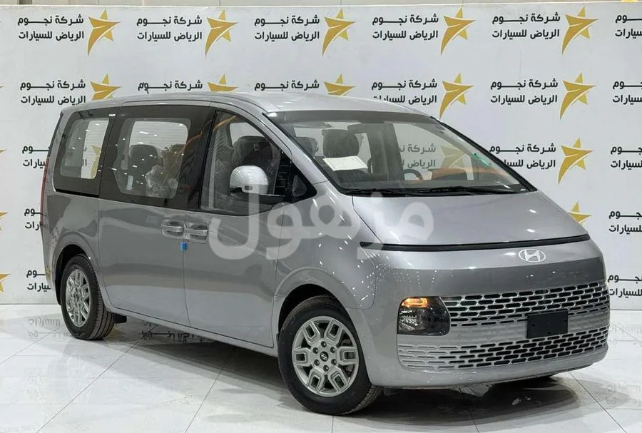 Hyundai Staria 2025, New, 9 Seats, Camera, Screen - Riyadh