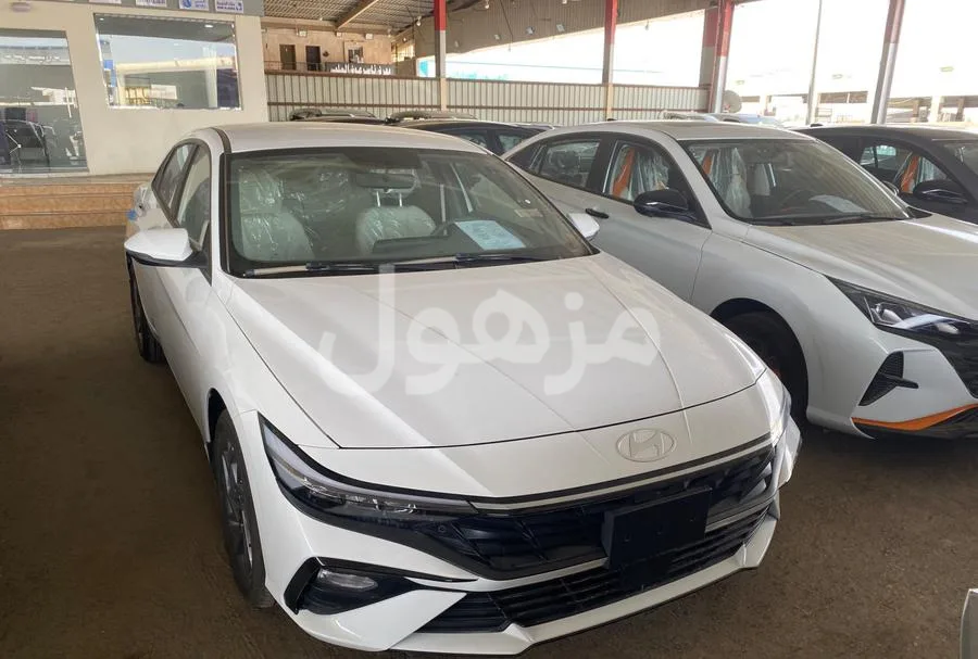 Hyundai Elantra 2026 Smart, Screen, Camera, Cruise Control - Jeddah