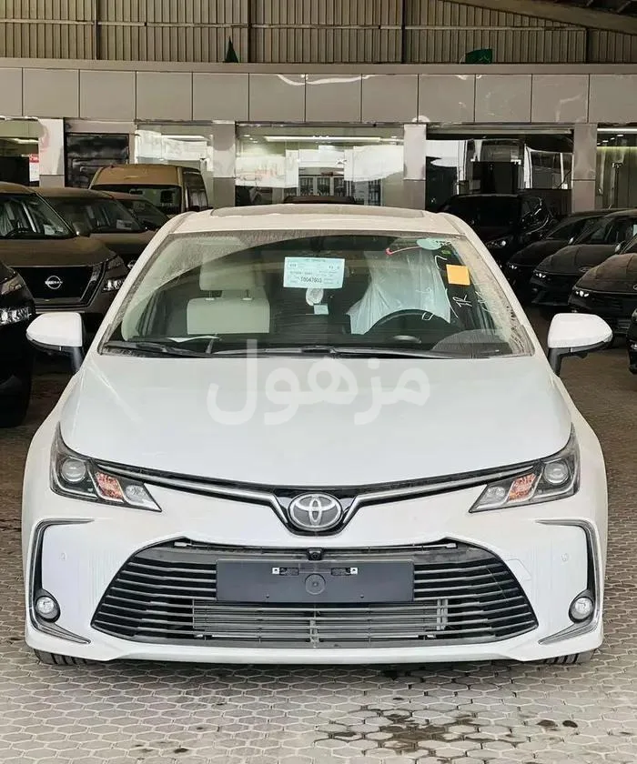 Toyota Corolla 2026 2.0 XLi, Sunroof, New - Adham