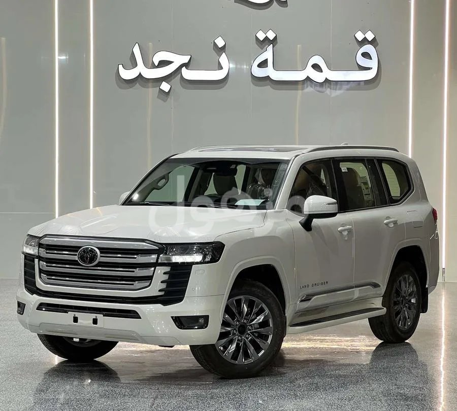 تويوتا لاندكروزر GXR 2026 بنزين أوتوماتيك ثلاجة - الرياض