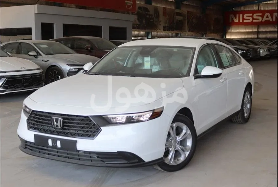 هوندا اكورد LX 2025 ستاندر قير أوتوماتيك - الدمام