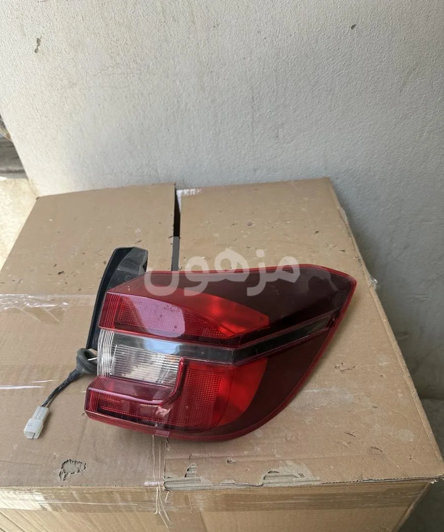 Left rear tail light Nissan Magnite genuine agency 2025-2026