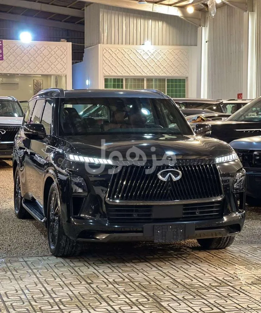 انفنيتي QX80 2025 اوتوجراف خليجي تماتيك - الرياض