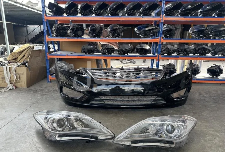 Front bumper and headlights for Azera 2012-2017.