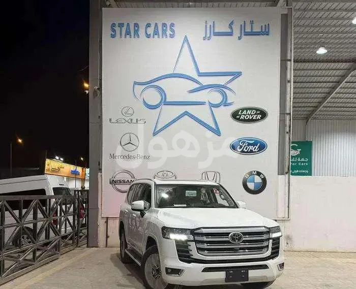 تويوتا لاندكروزر جكسار 2026 جديد فتحة سقف وثلاجة - الرياض