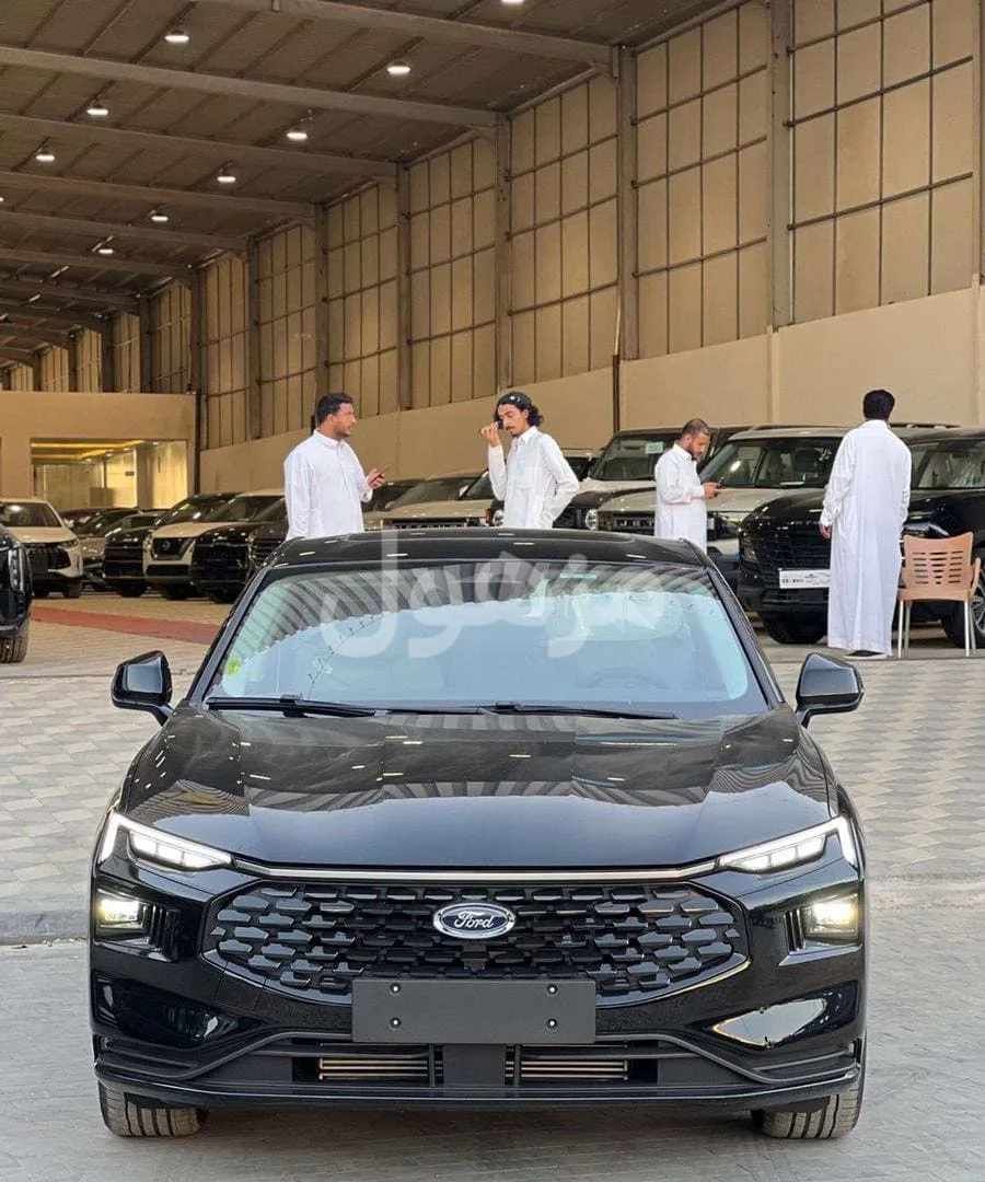 Ford Taurus Trend 2026