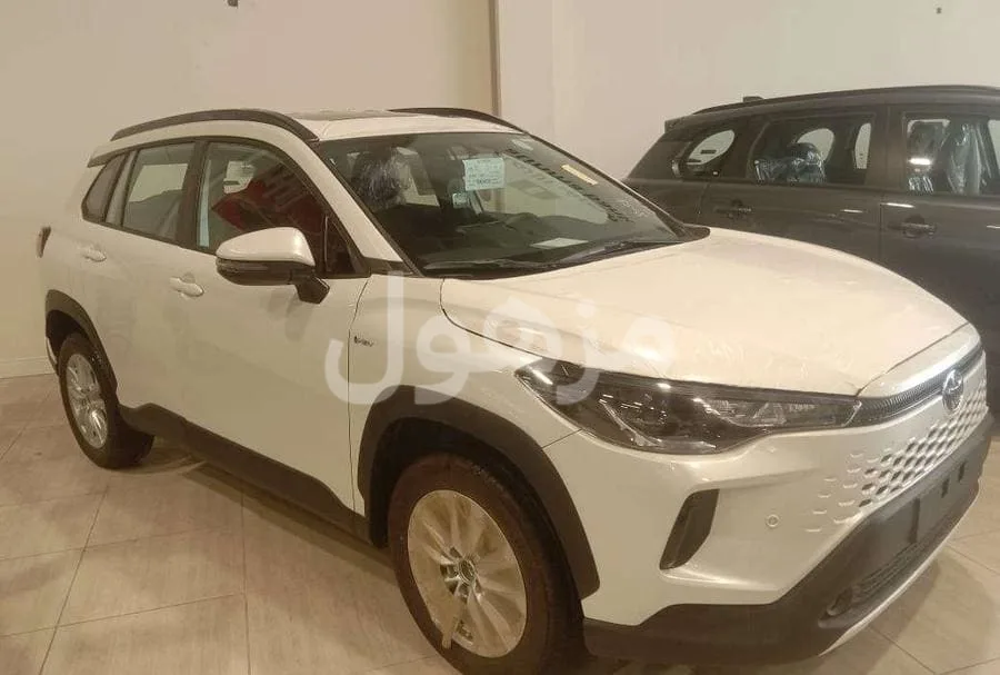 Toyota Corolla Cross 2025, Hybrid, Mid Option, Automatic - Al Khobar