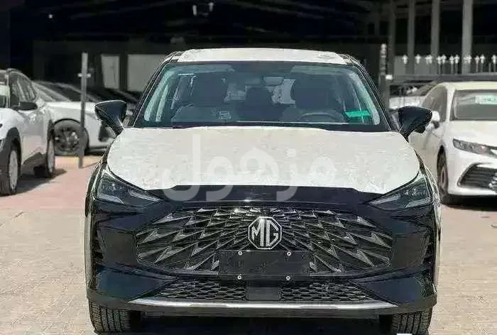 ام جي ون 2024 نص فل دفع أمامي شاشة 12.3 - جدة