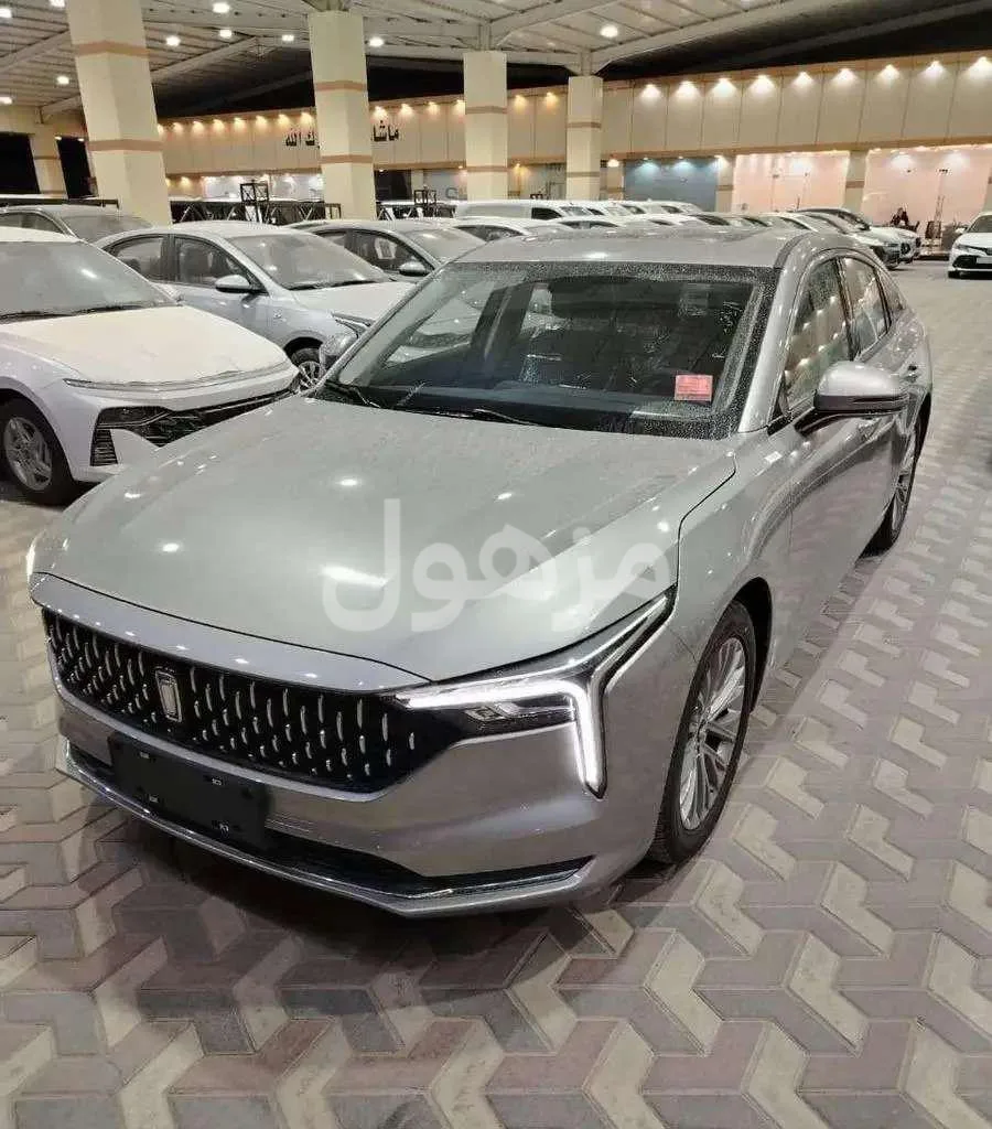 فاو بسترن B70 2027 اصفار بانوراما جلد - الرياض