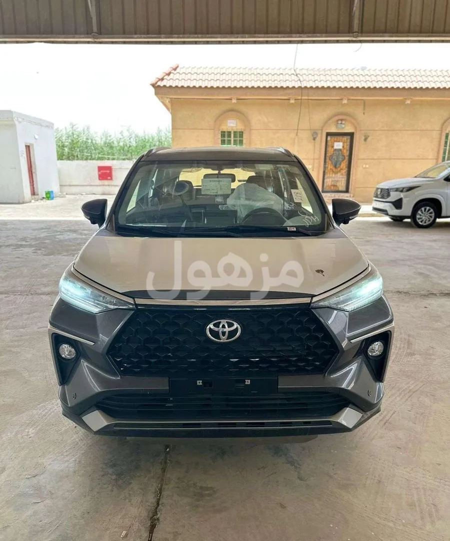 Toyota VELOZ 2026 GLX, Front-Wheel Drive, 7 Seats - Dammam