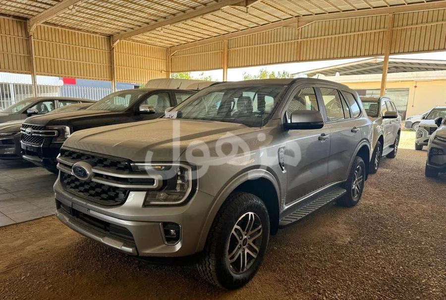 Ford Everest 2025 XLS, Light and Heavy 4x4 - Dammam