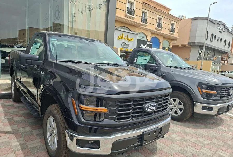 فورد F150 2025 وكالة جديد بنزين دبل - الخبر