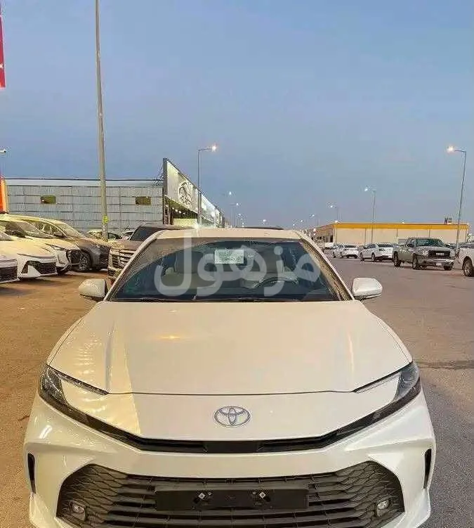 تويوتا كامري 2026 ستاندر اوتوماتيك جديد - الرياض